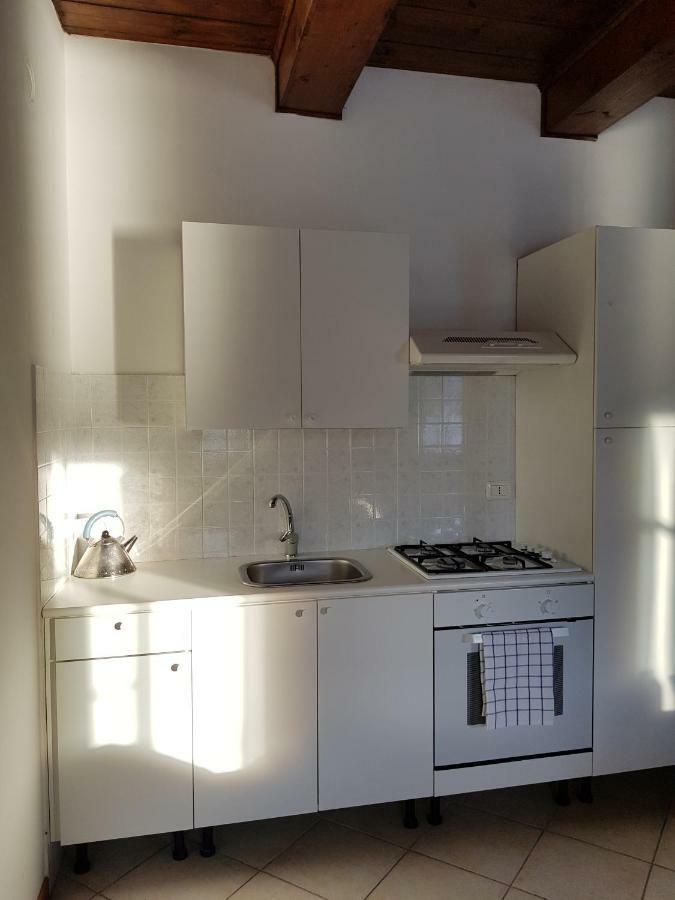 Casa Vacanza Isola ออร์ตาซันจูลิโอ ภายนอก รูปภาพ