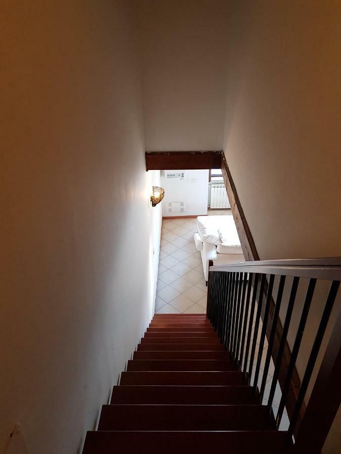 Casa Vacanza Isola ออร์ตาซันจูลิโอ ภายนอก รูปภาพ